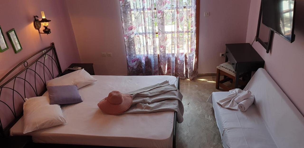 Ilios Apartments Poros Town Ngoại thất bức ảnh