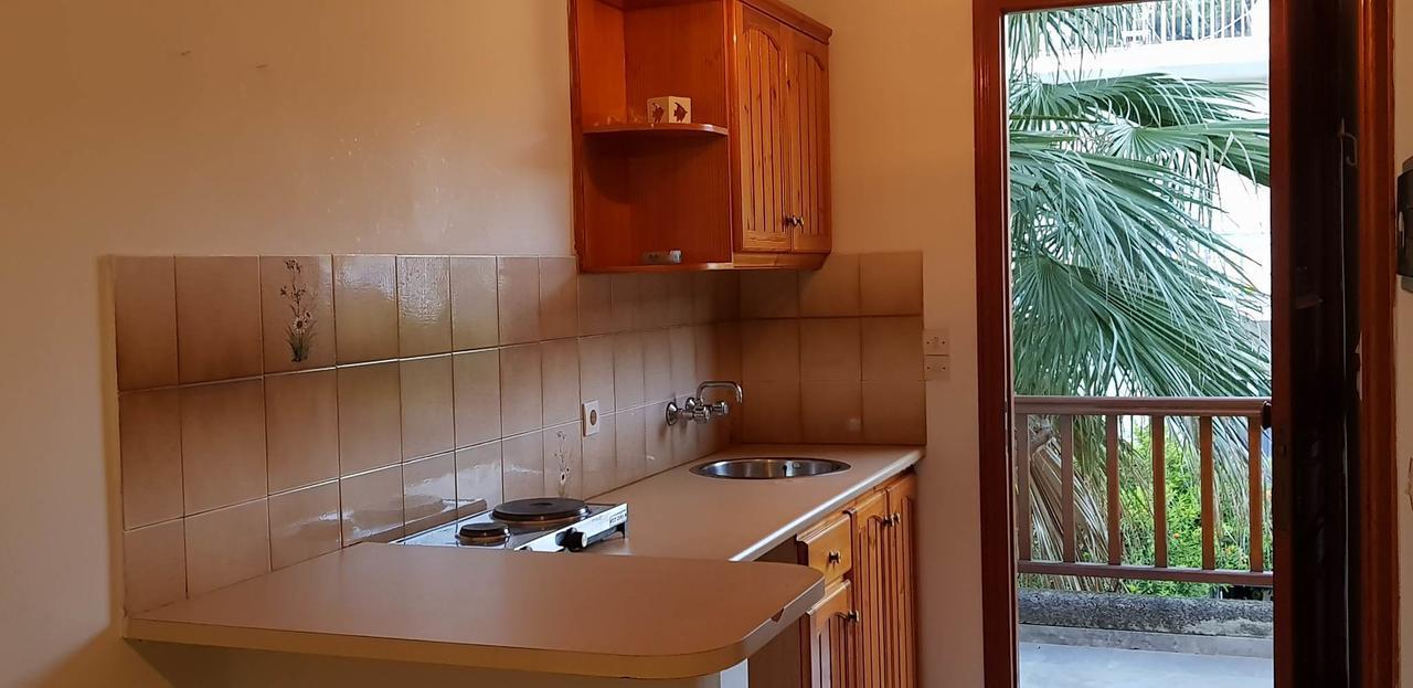 Ilios Apartments Poros Town Ngoại thất bức ảnh