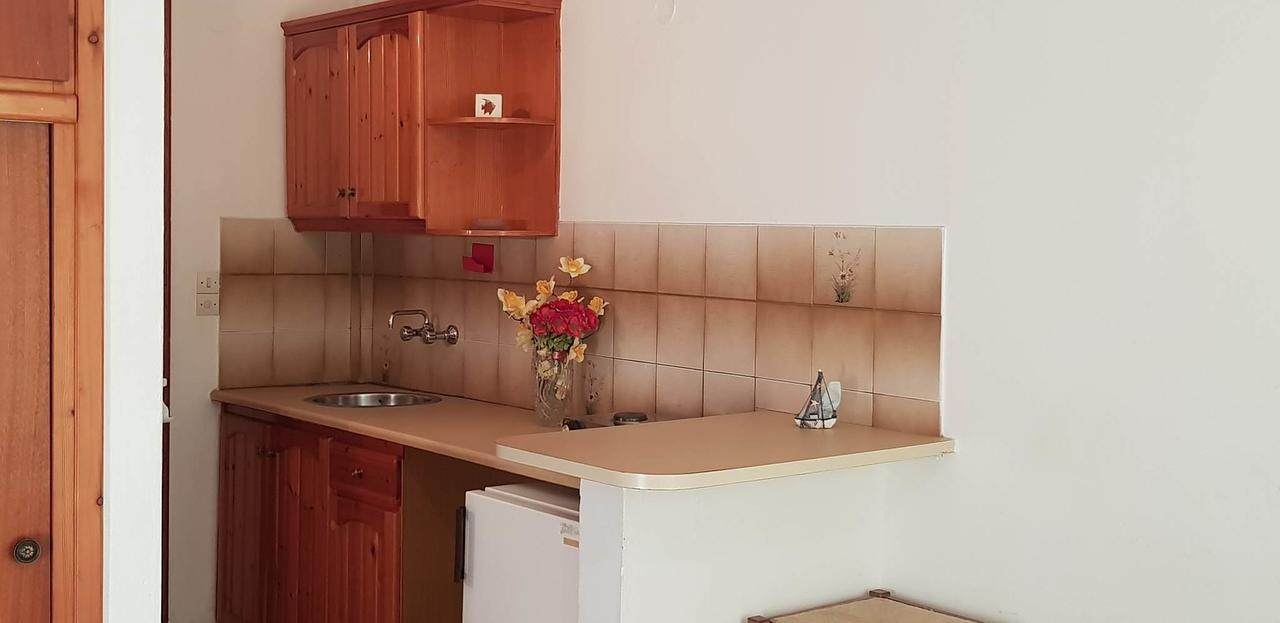 Ilios Apartments Poros Town Ngoại thất bức ảnh